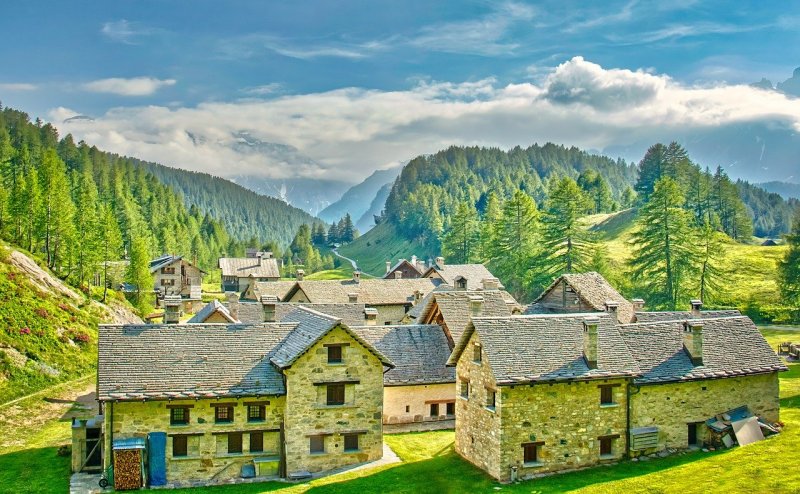 Alpine Mountains Франция