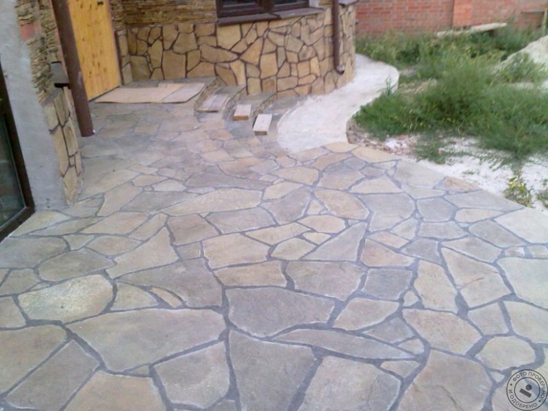 Песчаник хаки