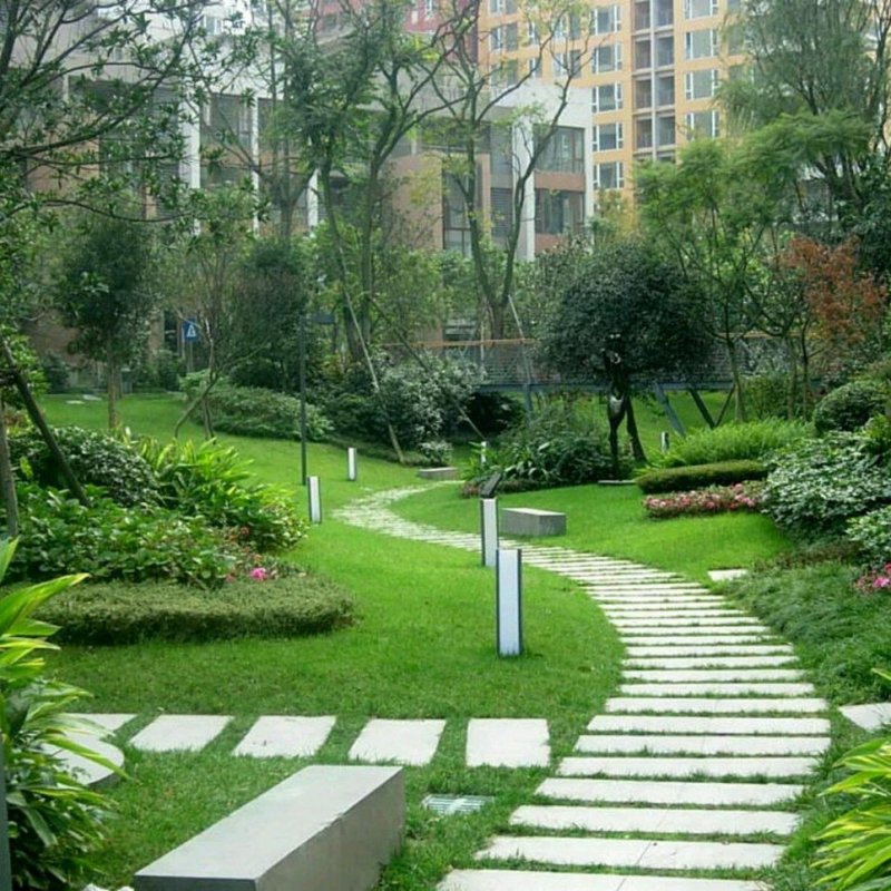 В Парковом квартале (Garden District)