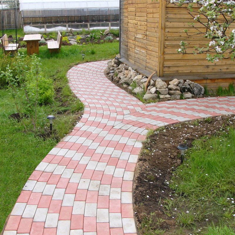 Садовые дорожки из тротуарной плитки