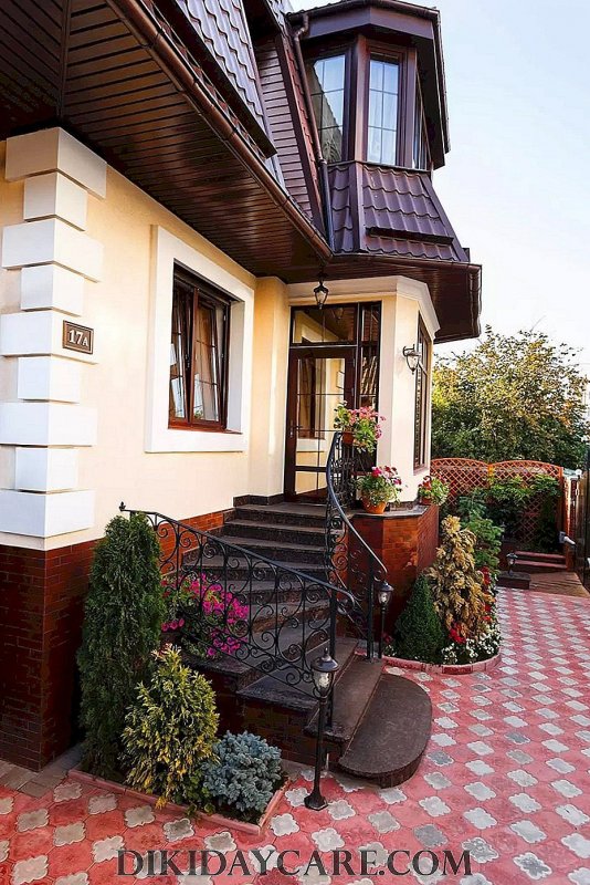 Крыльцо для частного дома
