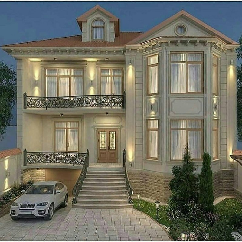 Красивый двухэтажный дом