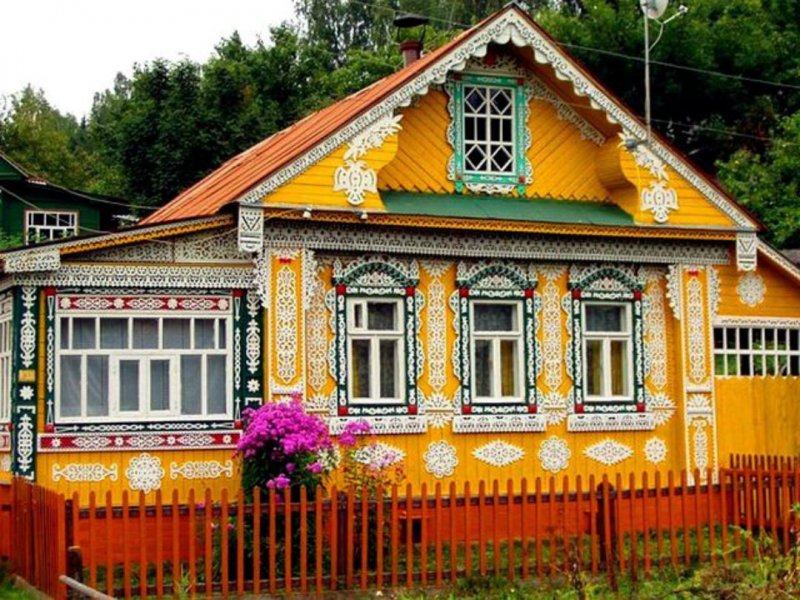 Деревенская изба