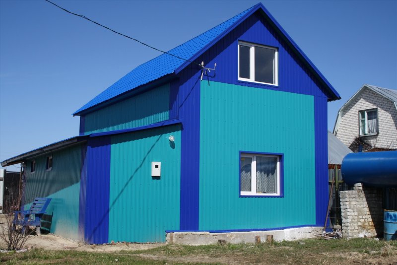 Дом из профнастила