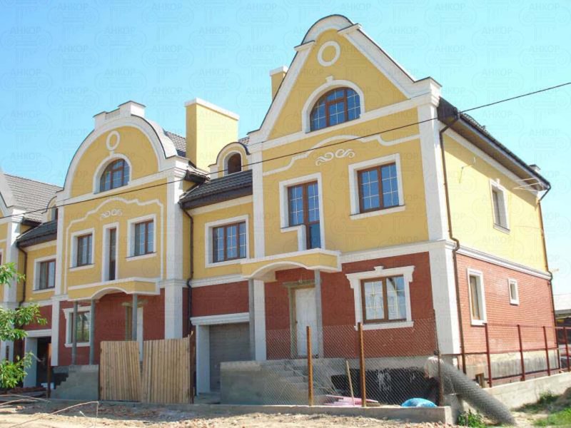 Покраска фасада дома культуры