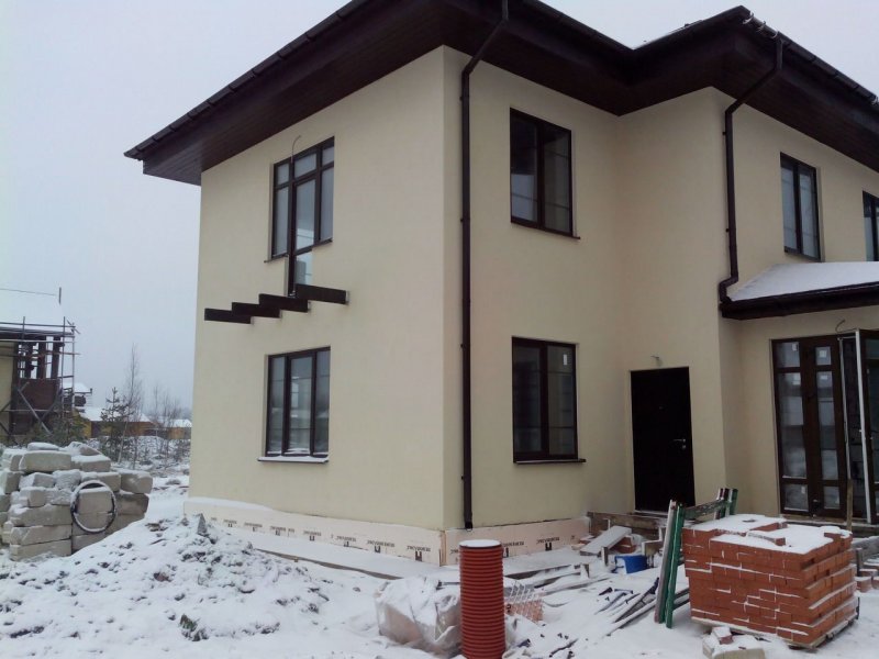 Оштукатуренные дома из газобетона