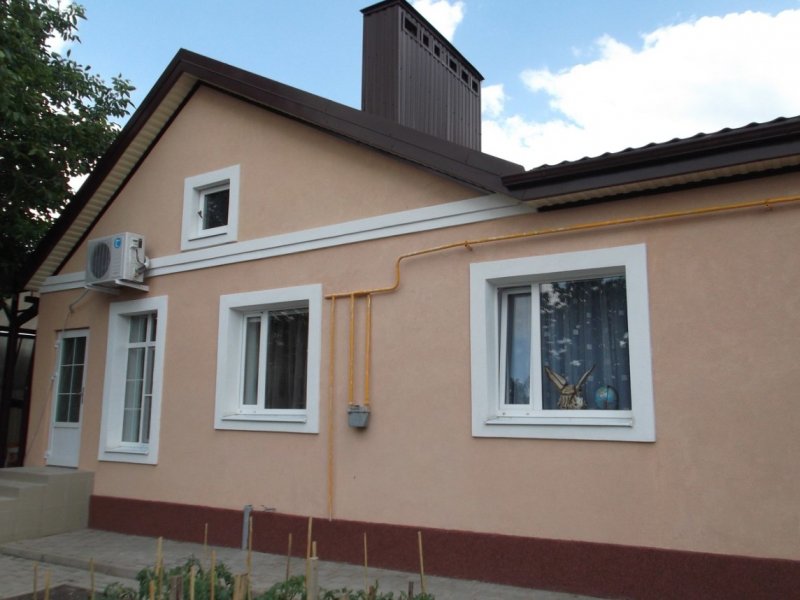 Покраска стен дома снаружи