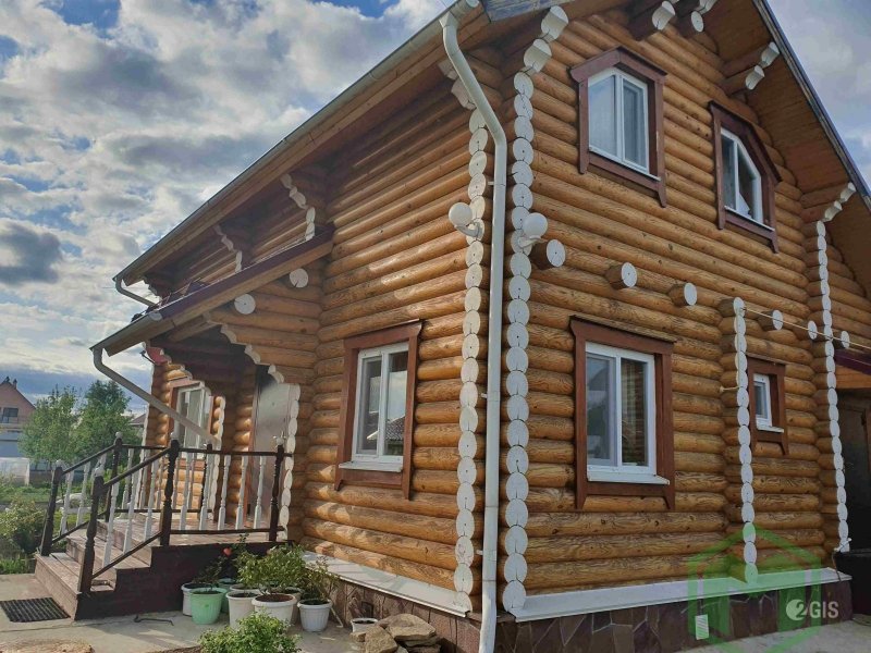 Дом из оцилиндрованного бревна экстерьер