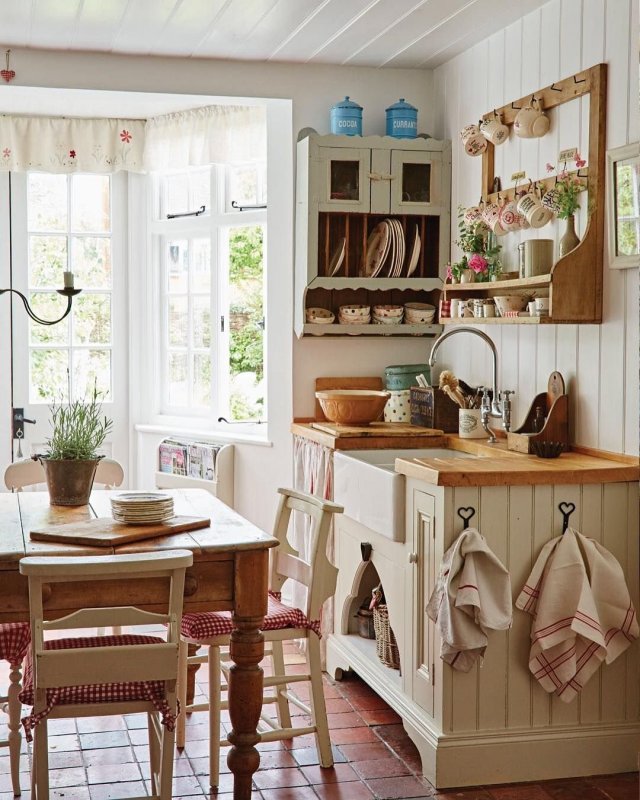 Adorable Home кухня