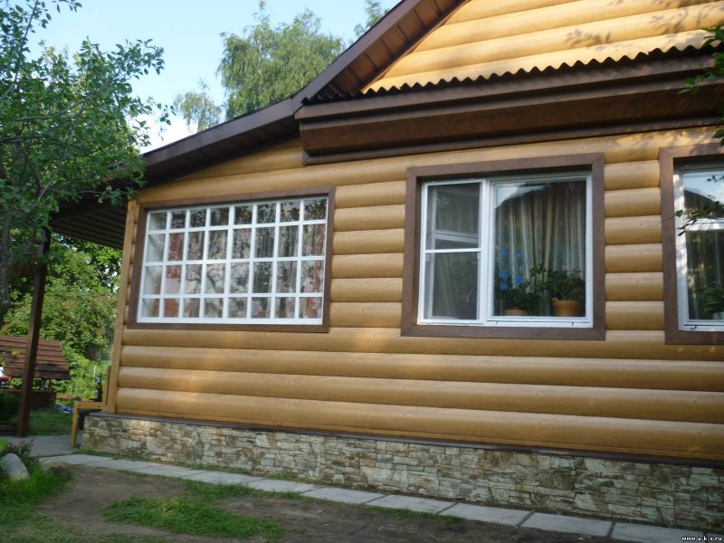 Дом обшитый блок хаусом