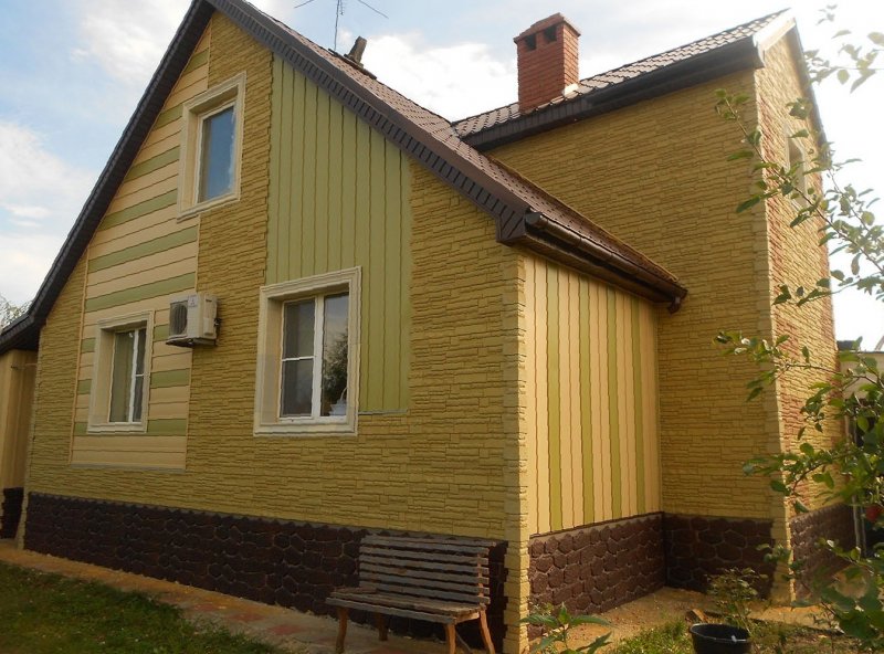 Дома из фасадных панелей Альта профиль