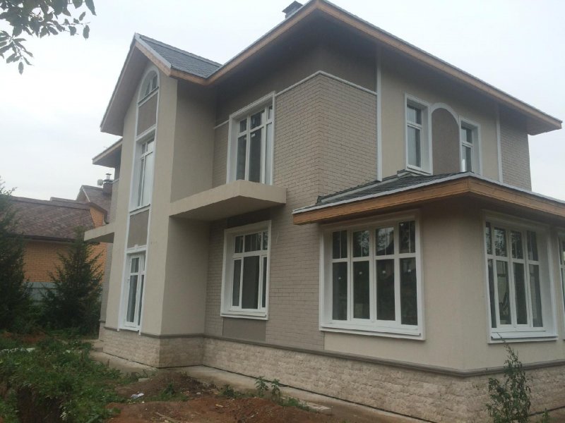 Фасады домов короед с плиткой