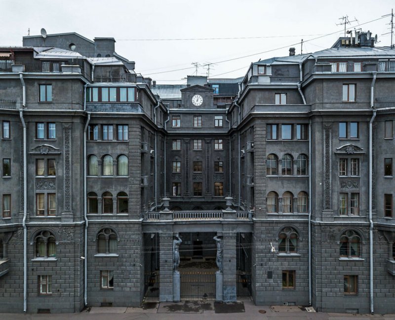 Дом Веге - наб. Крюкова канала, 14.
