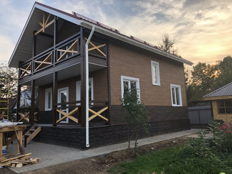 Внешняя отделка домов из СИП панелей