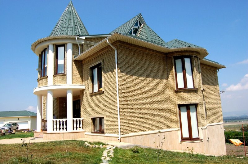 Гиперпрессованный кирпич фасад