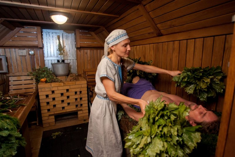 Женская баня в деревне