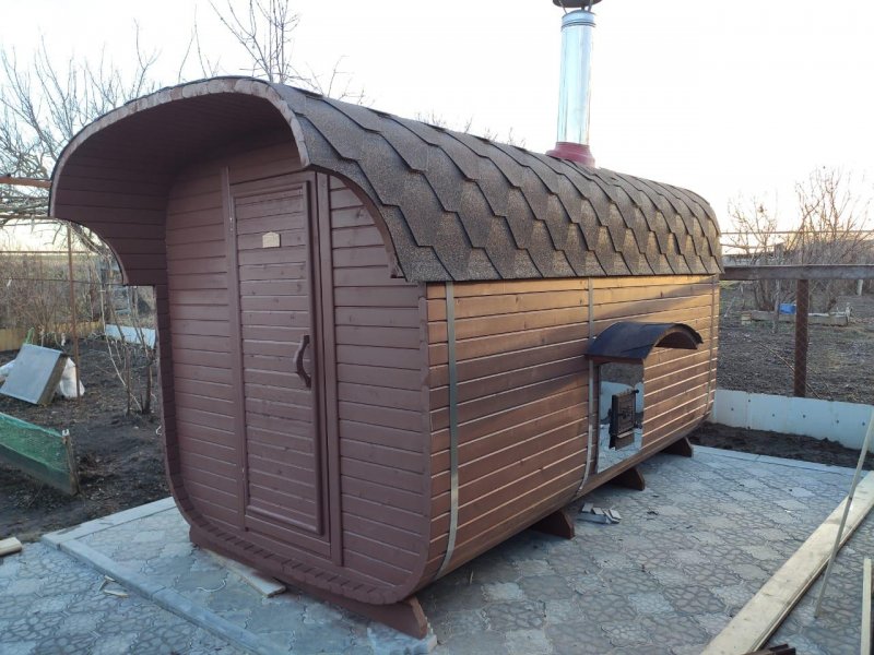 Бани в бочках зимой