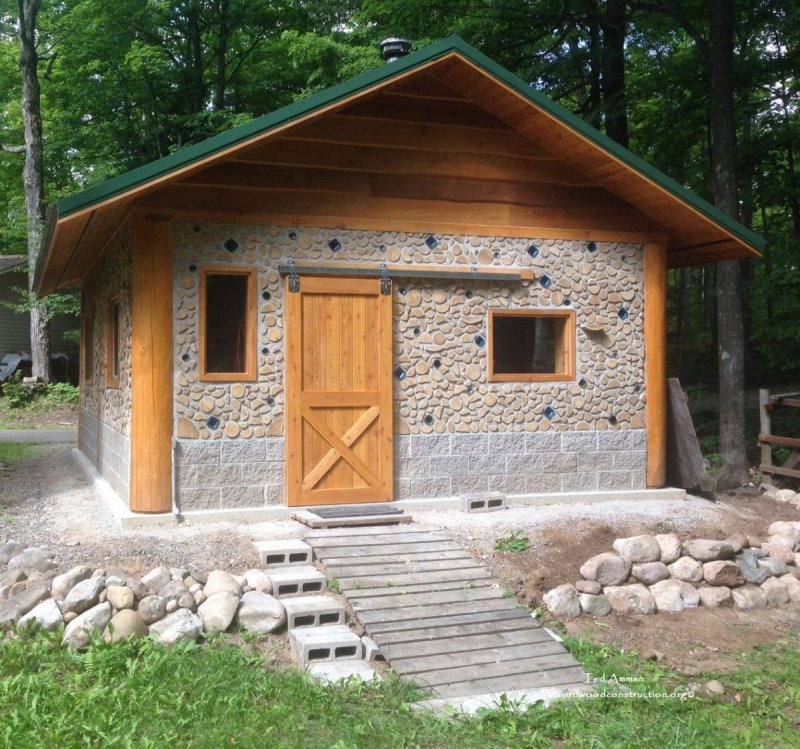 Сарай из глиночурки