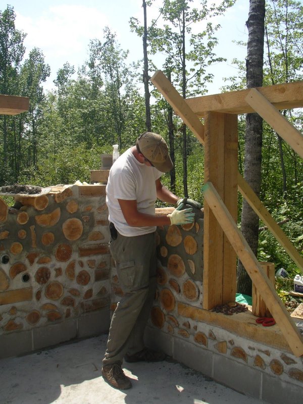 Курятник из глиночурки