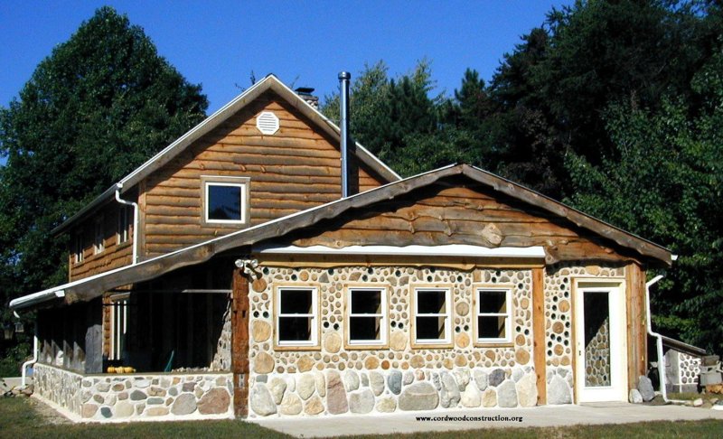 Дом по технологии Cordwood в России