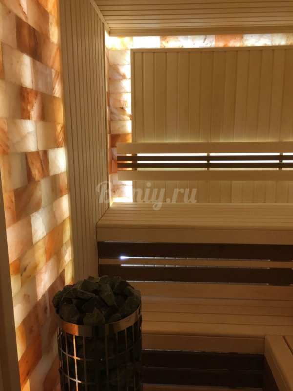 Himalayan Salt Sauna