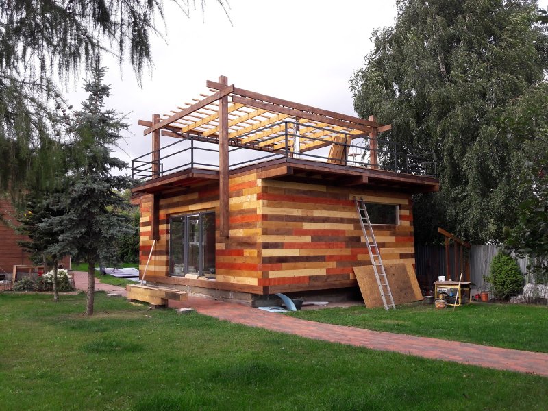 Баня из клееного бруса с плоской крышей