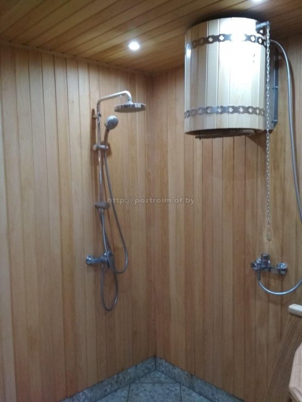 Душевая лейка в бане