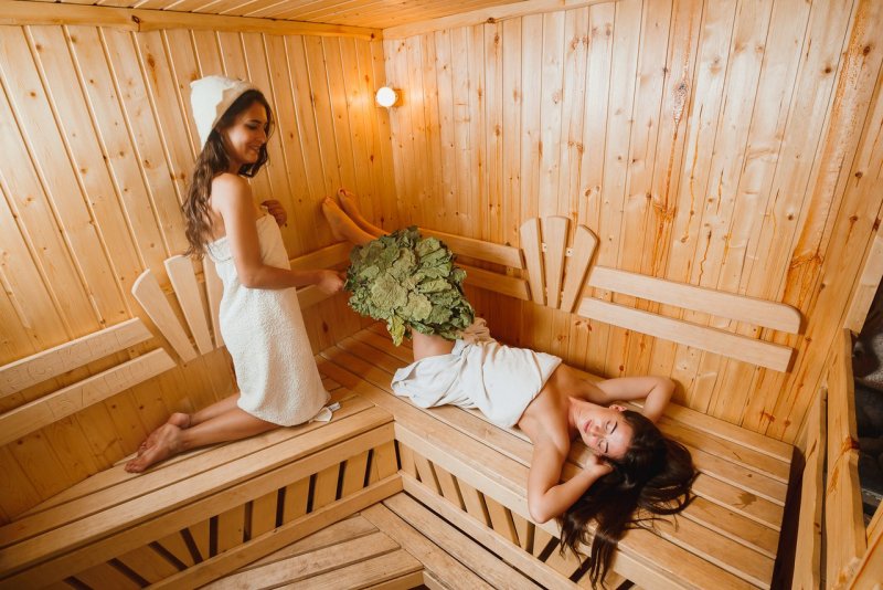 Парилка 18 +