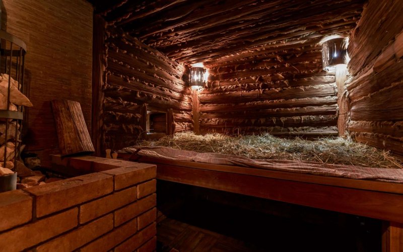 Старинная баня русская на дровах