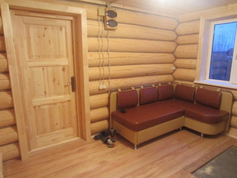 Отделка бани из бревна внутри