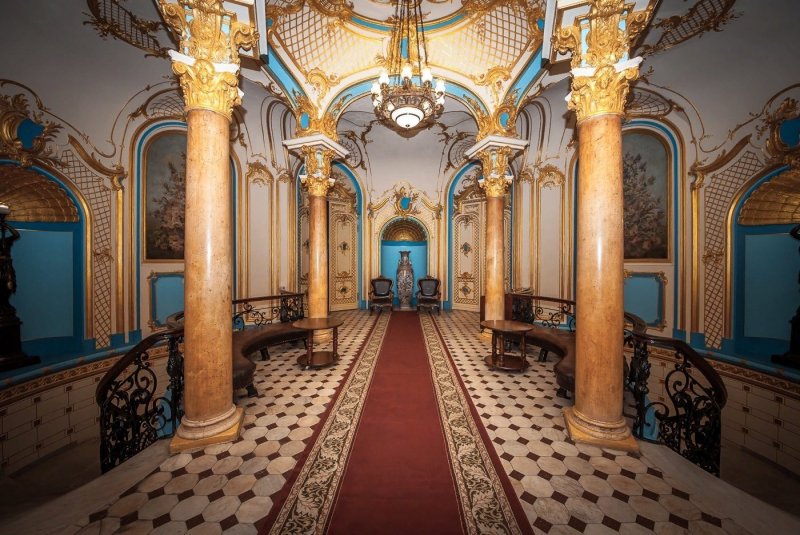Сандуновские бани в Москве