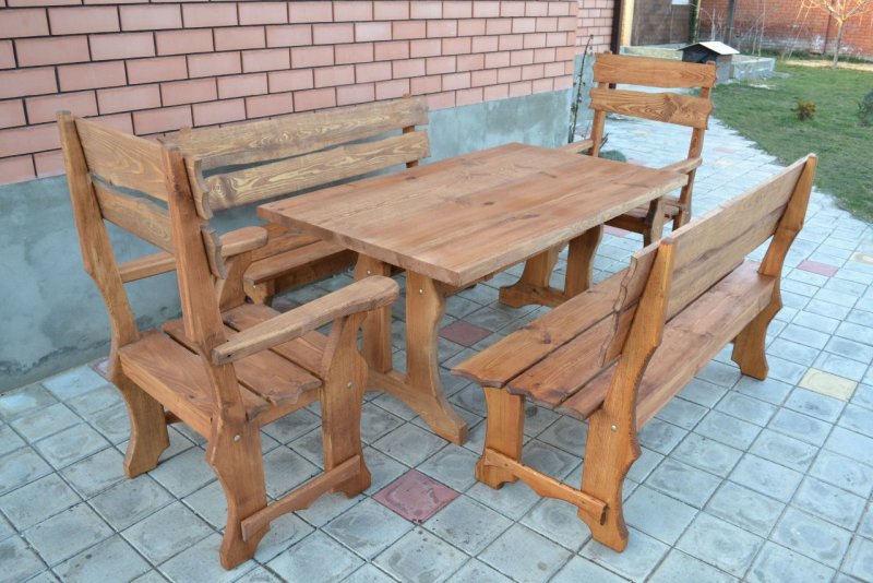Деревянные столы и стулья для бани
