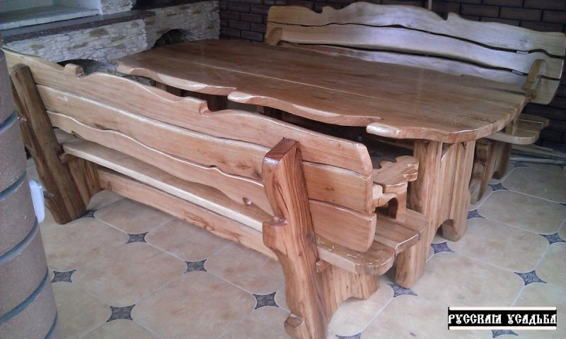 Полки из состаренного дерева