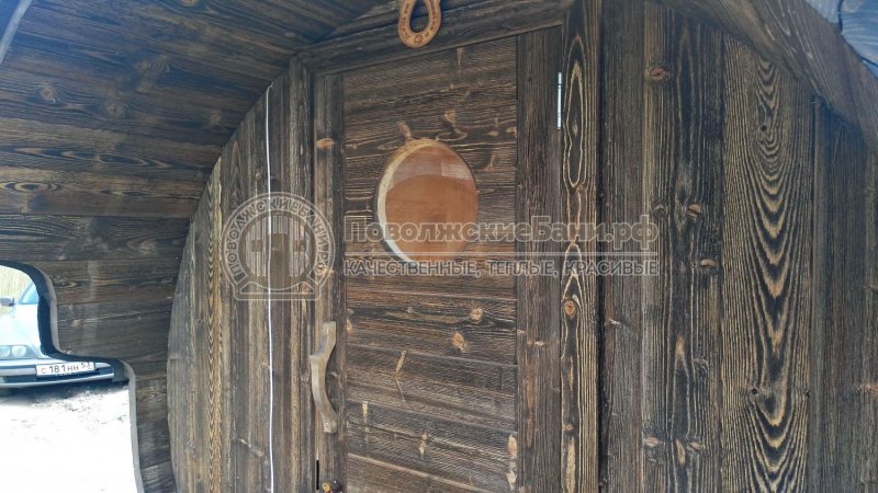 Маленькая баня под старину снаружи не из дерева
