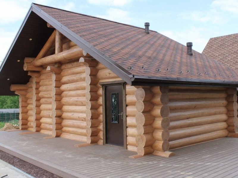 Сибирская баня в лесу