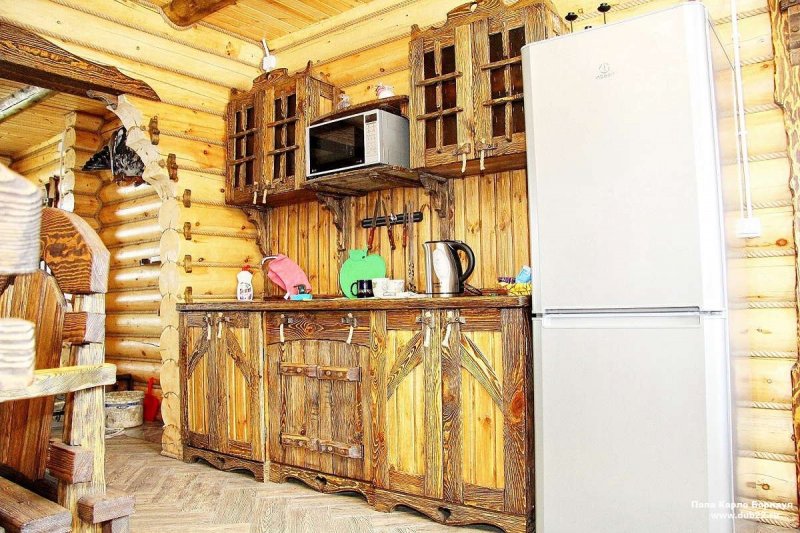 Мебель из брашированного дерева кухня