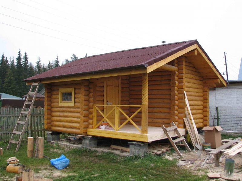 Постройка бани из сосны