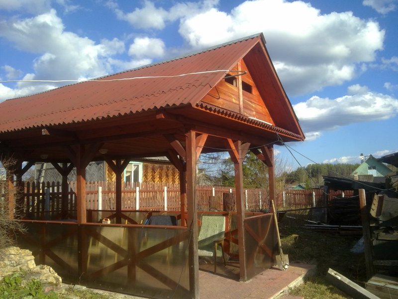 Баня с беседкой на даче