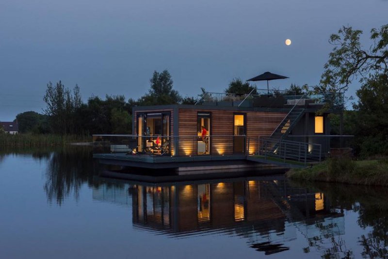 Houseboat в Англии