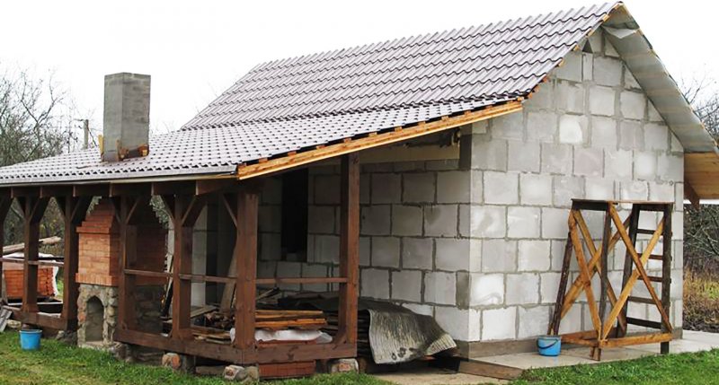 Сарай из пеноблоков
