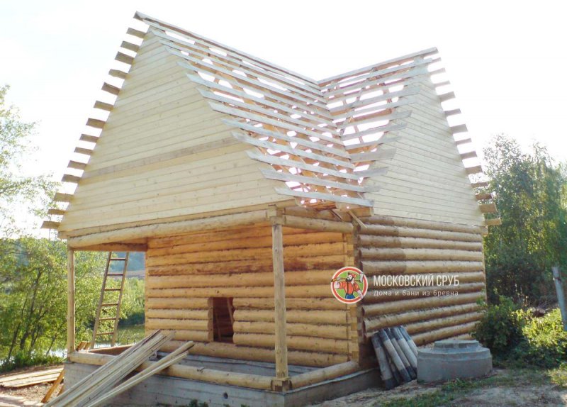 Крыша с тремя фронтонами