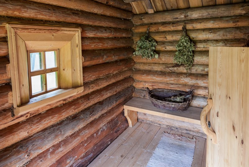 Деревенская деревянная баня