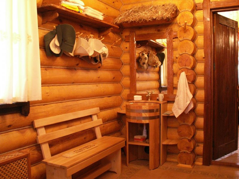 Русская баня предбанник