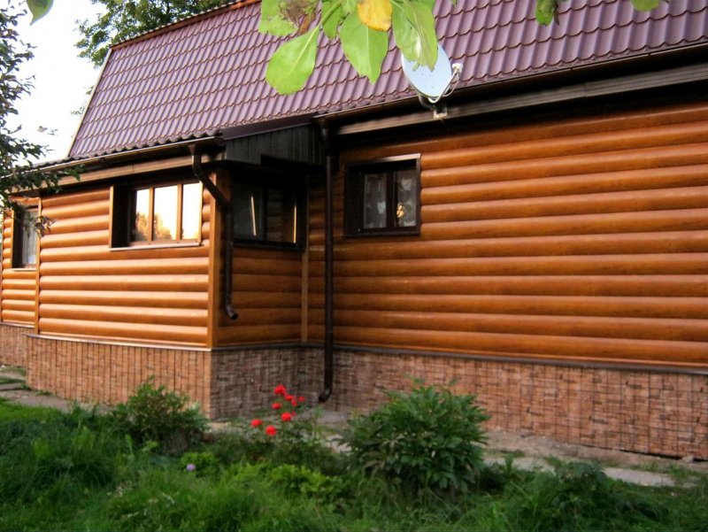 Отделка наружных углов блокхауса