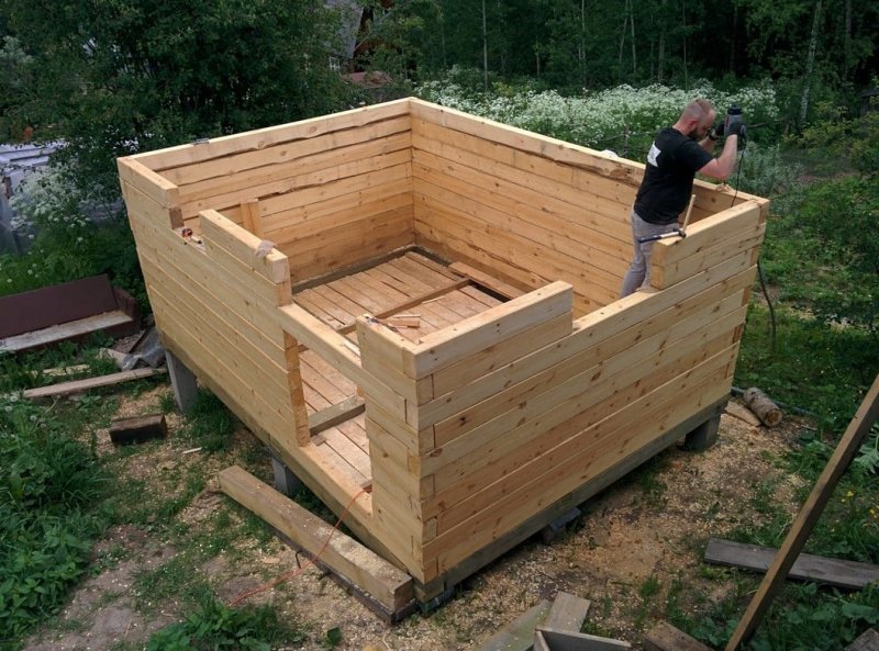 Постройка бани из бруса