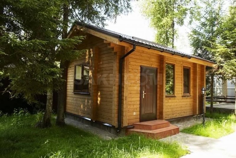 Баня на участке из бруса
