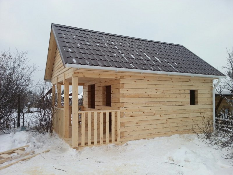Дачный домик из бруса 150х150
