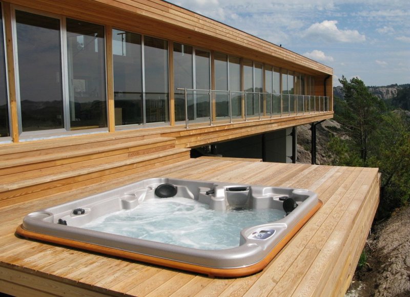 Arctic Jacuzzi