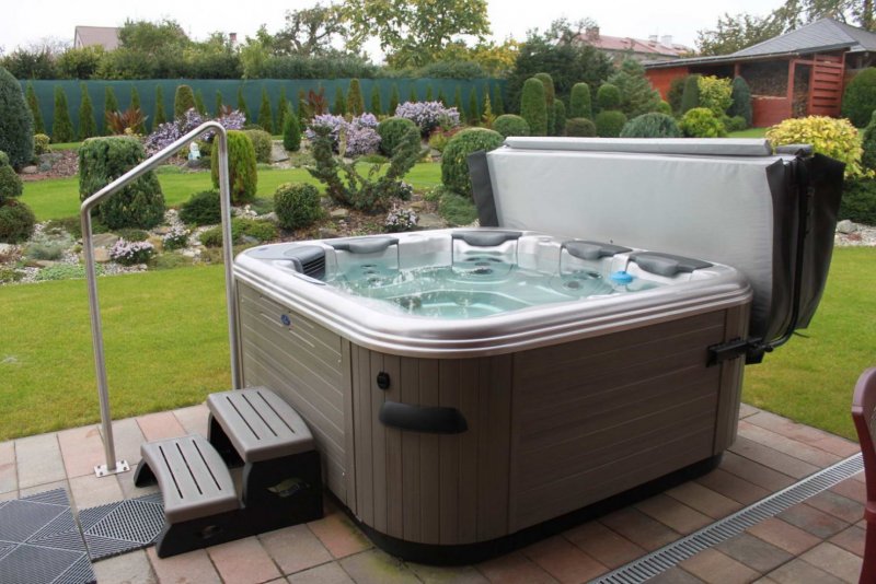 Jacuzzi Spa