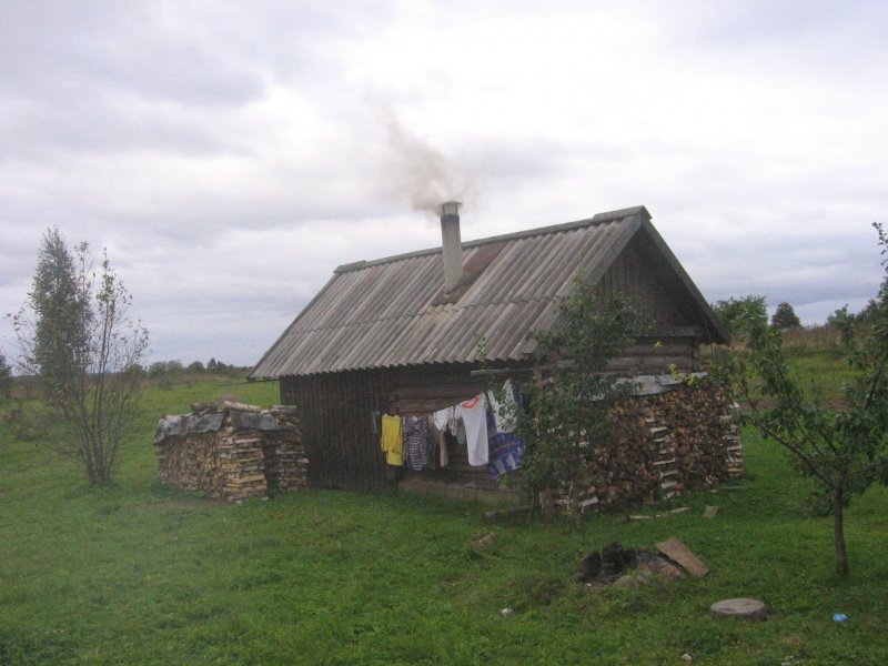 Деревенская баня в деревне